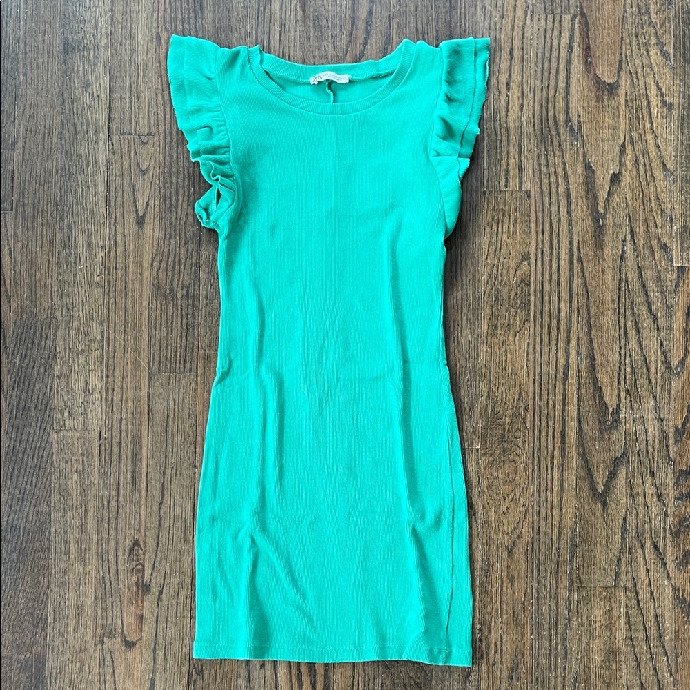 Zara Vibrant Green Knit Top
